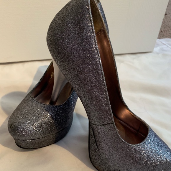 Eva & Zoe Shoes - Eva&Zoe silver platform heels